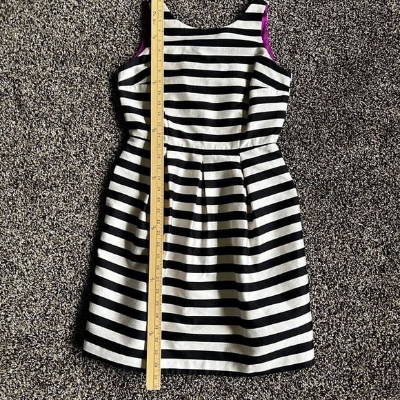 White House / Black Market mini dress - Picture 9 of 10